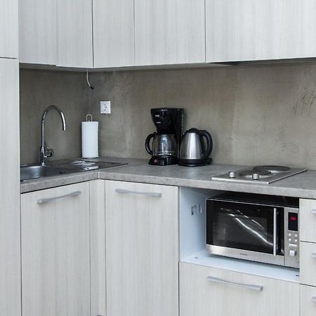 Beautiful Apt Near Monastiraki Sqr Appartamento Atene Esterno foto