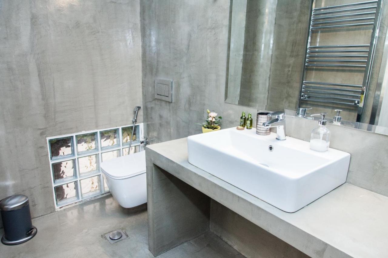 Beautiful Apt Near Monastiraki Sqr Appartamento Atene Esterno foto