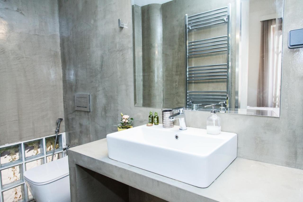 Beautiful Apt Near Monastiraki Sqr Appartamento Atene Esterno foto