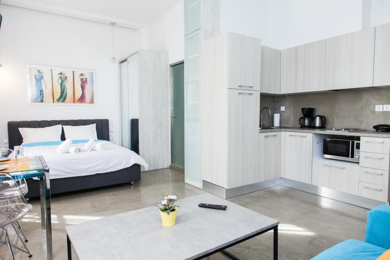 Beautiful Apt Near Monastiraki Sqr Appartamento Atene Esterno foto